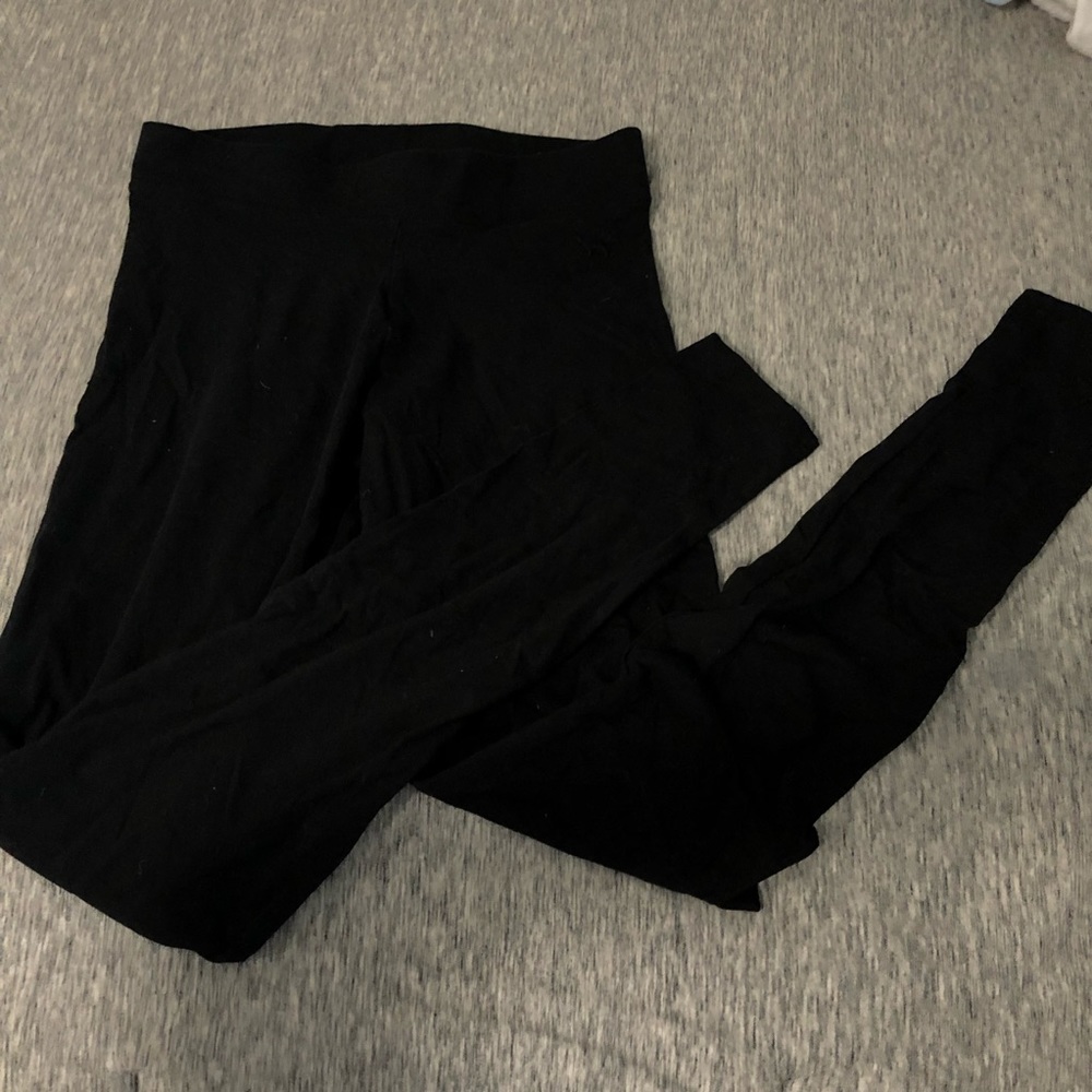 Black leggings